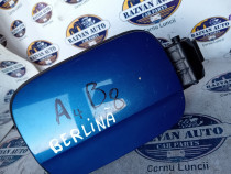 Usita rezervor Audi A4 B8