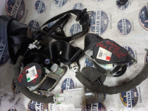 Set centuri fata cu pretensioner si capsa Audi A8 D3 2009