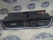 Grila ventilatie centrala Audi A4 B8 2012