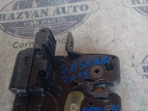 Broasca hayon Nissan Qashqai 2011