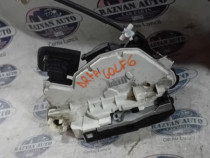 Broasca dreapta fata Volkswagen Golf 6 2010