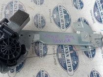 Macara geam stanga spate Dacia Duster 2017