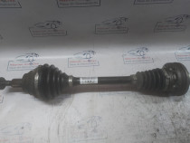 Planetara stanga fata Volkswagen Golf 6 Plus 1.4 2009