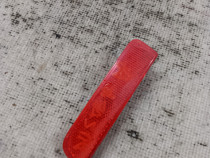 Catadioptru reflectorizant dreapta Dacia Duster 2010