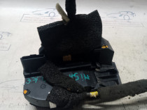 Broasca stanga spate Nissan Juke 2011