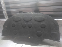 P&acirc;sla capotă Mercedes E-Class 2012