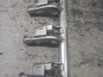 Rampa injectie Ford B-MAX 1.0 2012