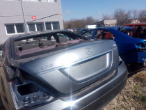 Hayon Mercedes S 320 2008