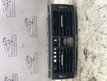 Grila ventilatie centrala Mercedes C 220 2008