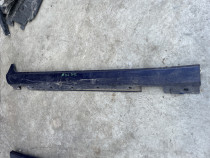 Prag dreapta plastic Mercedes CLS 3.0 Motorina 2012