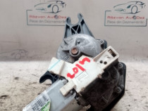 Motoras stergator hayon Dacia Duster 2015