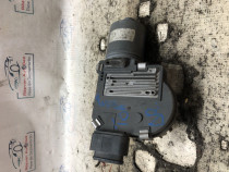 Motoraș ștergător dreapta Volkswagen Touareg 2013