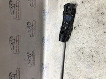 Suport maner exterior spate stanga Volkswagen Golf 5 2005