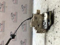 Broasca dreapta spate Audi Q3 2013