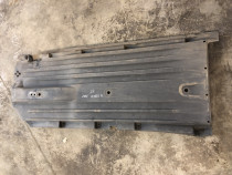 Scut lateral stanga Suzuki Vitara 2017