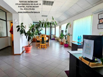 Complex imobiliar, hala, birouri+apartament, teren 1896 mp PiatraNeamt