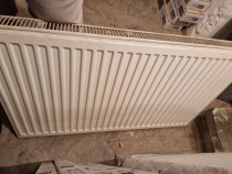 1 radiator/calorifer si port prosop pentru baie
