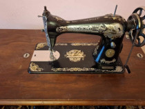 Masina de cusut SINGER