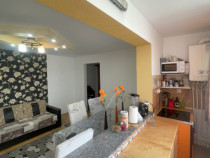 Apartament de 2 camere semidecomandat, 55 mp, etaj 4 cu acop