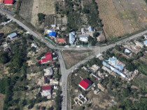 Miroslava teren 980mp intravilan cu casa batraneasca si util