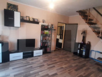 Apartament 4 camere, 90 mp, zona Vasile Aron