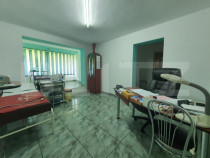Apartament 2 camere, blv. Decebal, pretabil cabinet medical