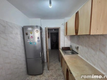 1 camera in zona Garii