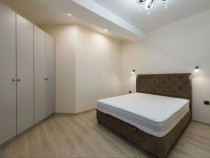 1 camera in zona Favorit