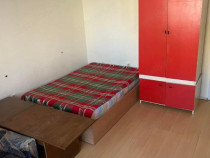 1 camera in zona Lipovei