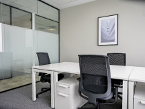 Spațiu de birou privat pentru 2 persoane în Regus Vox Technology Park