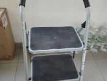 Scara pliabila, 2 trepte cu maner Parkside max. 150kg