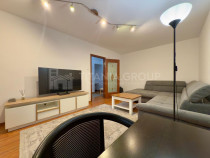 Apartament spatios, 3 camere, 2 bai, 2 balcoane - Zona Ce...