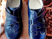 Pantofi din piele pentru baieti