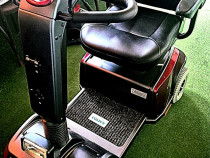 Scuter KARMA electric pt. varstnici si persoane cu dizabilitati