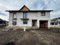 Casă la roșu YTong, de vanzare, cu 4 camere si garaj, zona