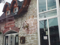 Casa de Piatră , 675 mp, clădire emblematică din centrul