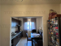 Apartament 2 camere, utilat/mobilat, bloc din anul 1980, in