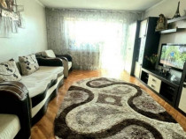 Apartament cu 3 camere, Cetate-Piață