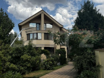 Casa S+P+2, teren 1200 mp, zona Lapus