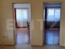 Casa cu 3 camere, 88 mp, teren 240 mp, zona Liceului Economi