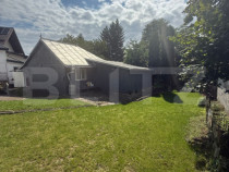 Casa parter, 84 mp utili, 432 mp teren, zona centru-Primări