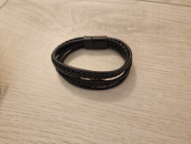 Brățară neagră din piele împletită