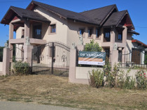 Casă la roșu, de vanzare, 250 mp, zona Slobozia Moara