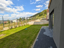 Duplex cu demisol open-space, 280 mp teren, Florești