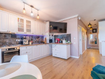 Apartament de vanzare, 3 camere, Strada Sesul de Sus, Zon...