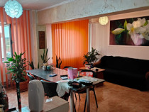 Apartament 3 camere decomandat, 65 mp, zona Bals