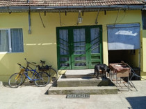 Casa 3 camere, Galean, Targu Ocna, pret de garsoniera