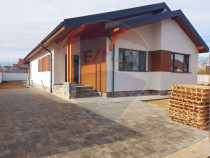 Comision 0 %! Casă cu 4 camere de vânzare în zona Stup...