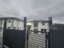 Casa de lux in Iasi 4 camere, zona Bucium