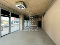 Spațiu comercial modern – 65 mp utili, central,vizibil...